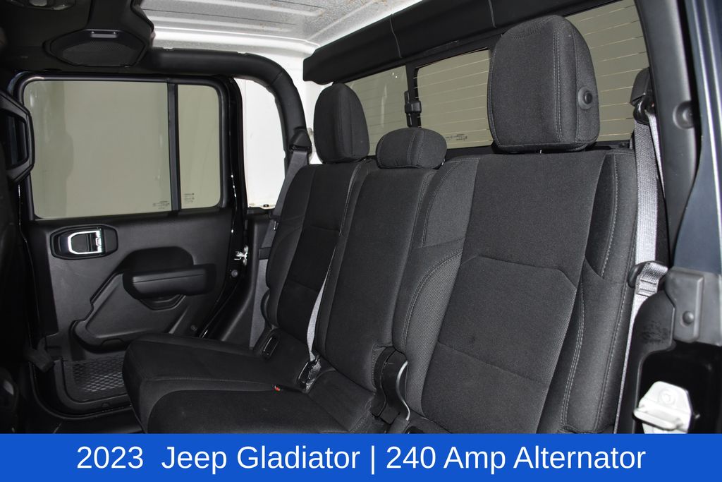 2023 Jeep Gladiator WILLYS - Photo 28
