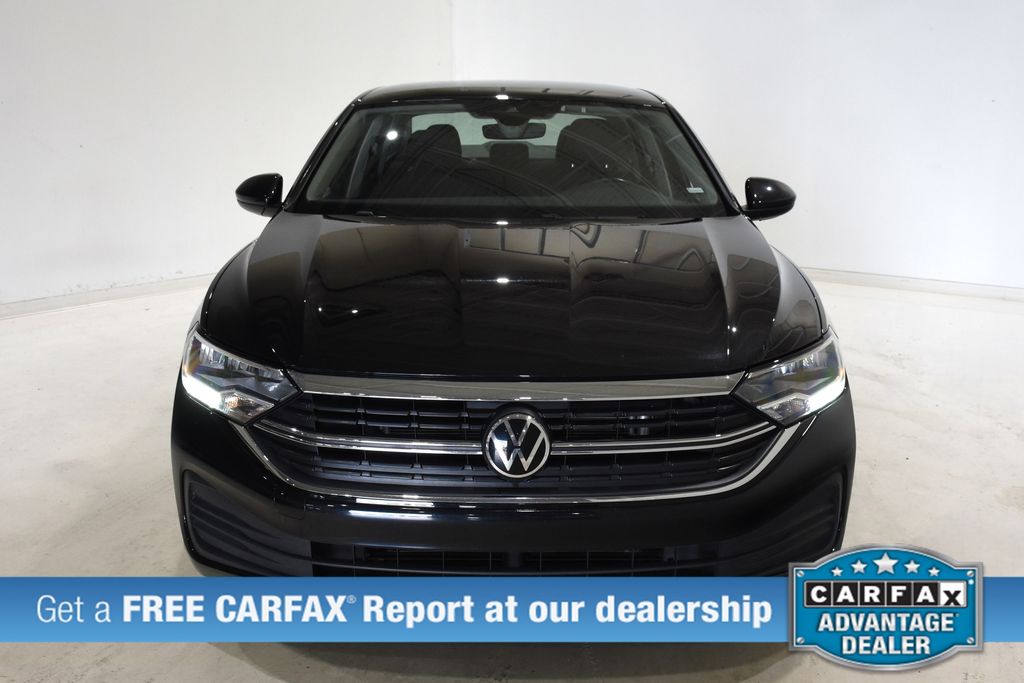 Used 2024 Volkswagen Jetta S with VIN 3VW5M7BU6RM093388 for sale in Urbana, IL