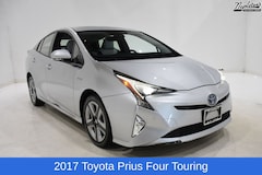 2017 Toyota Prius Four Touring Hatchback