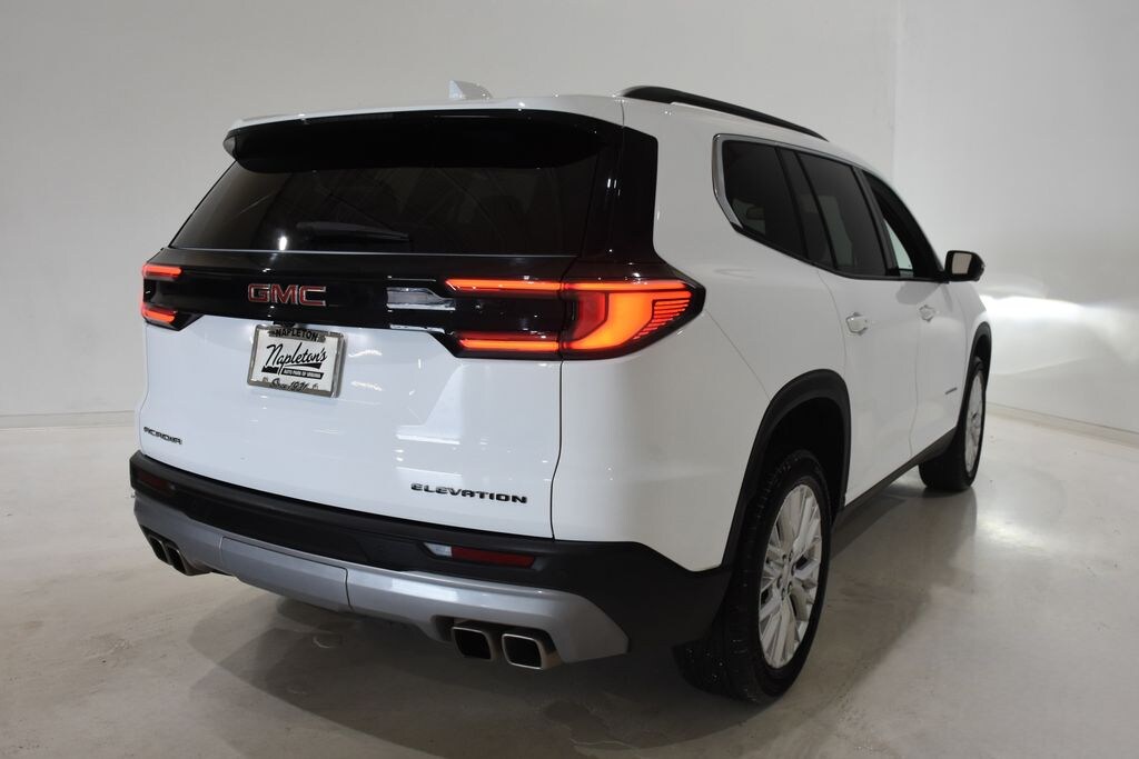 Used 2024 GMC Acadia Elevation SUV