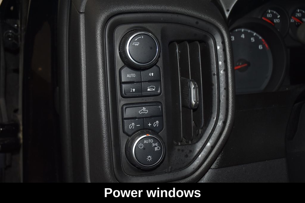 2021 Chevrolet Silverado 1500 Custom - Photo 12