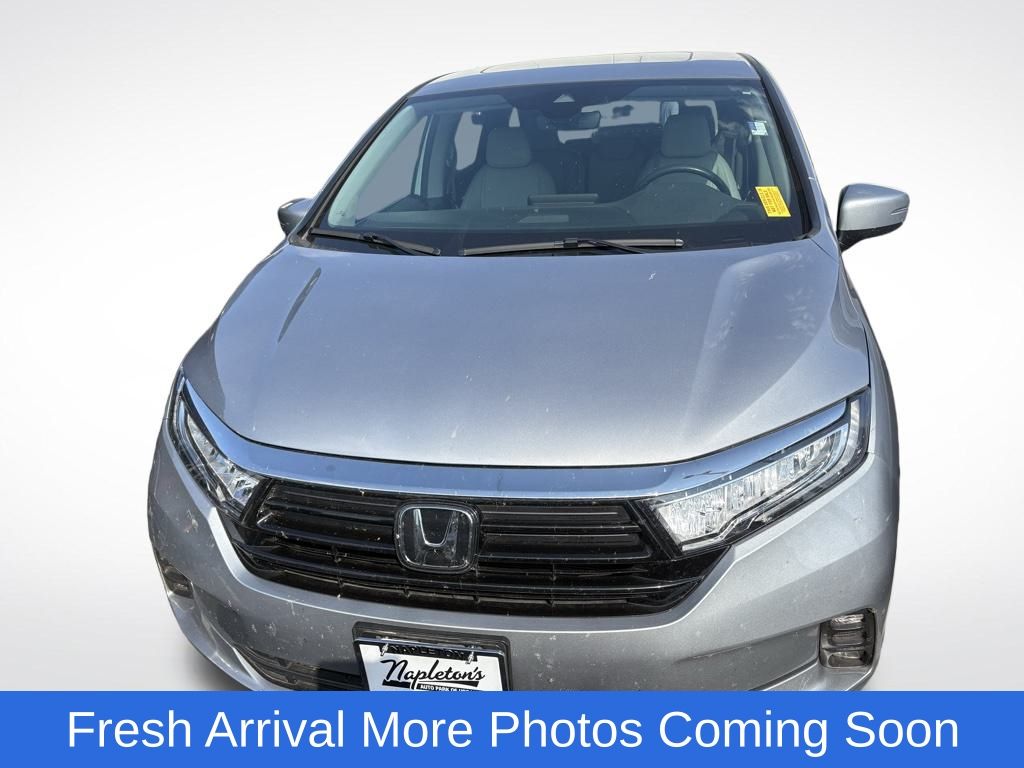 2023 Honda Odyssey EX-L photo 2