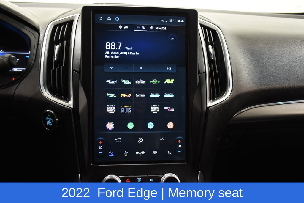 2022 Ford Edge Titanium - Photo 13
