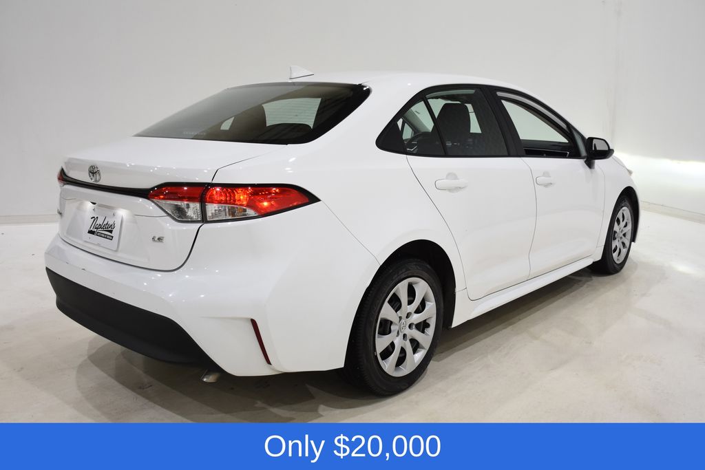 2024 Toyota Corolla LE photo 4