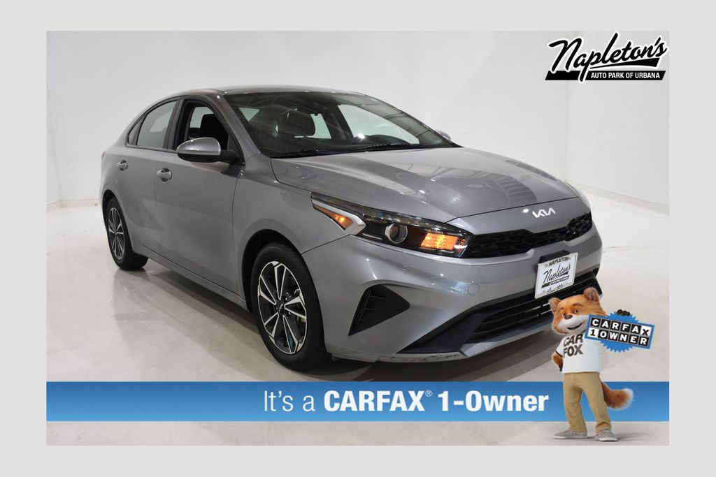 2023 Kia Forte LXS's photo