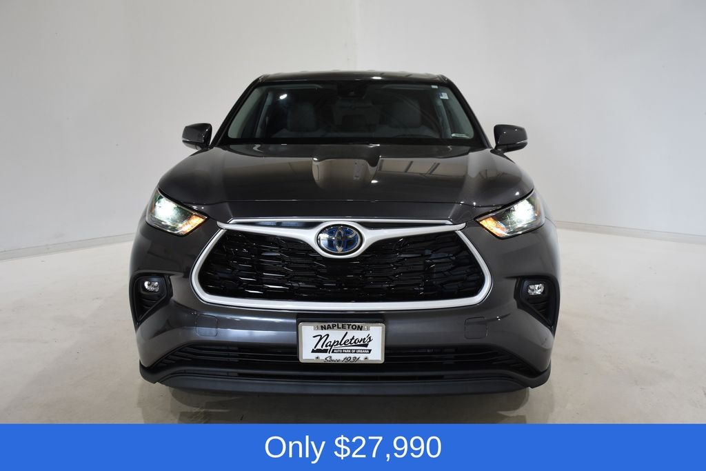 Used 2022 Toyota Highlander Hybrid LE SUV