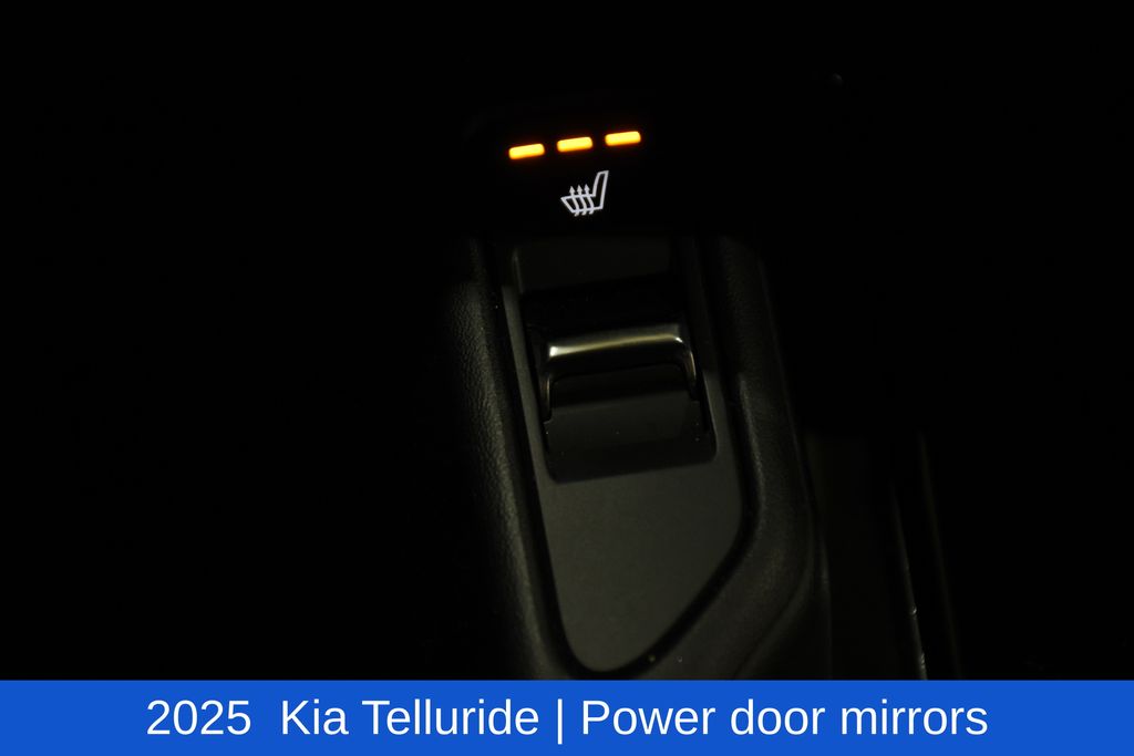2025 Kia Telluride S - Photo 23