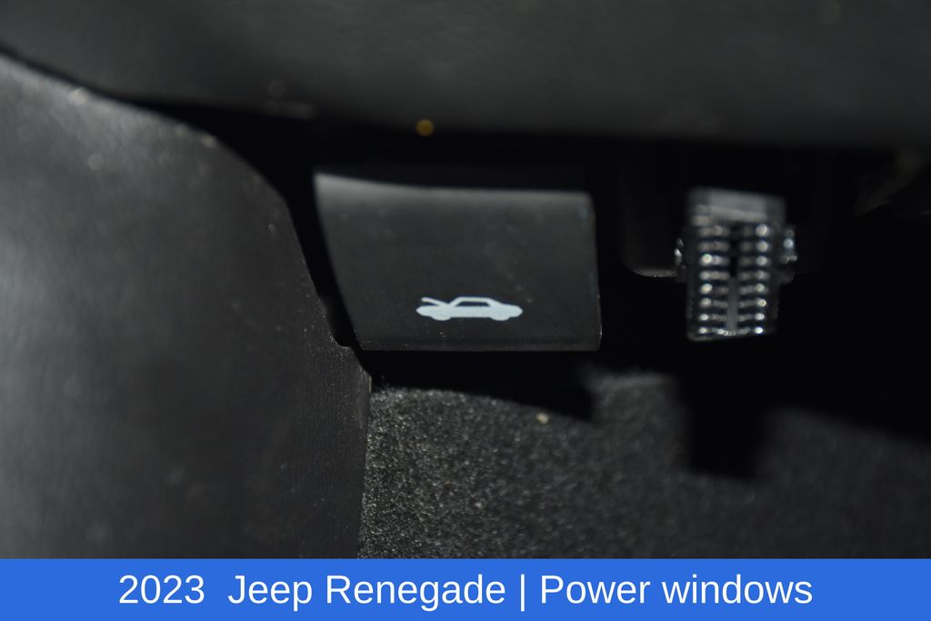 2023 Jeep Renegade Limited - Photo 11