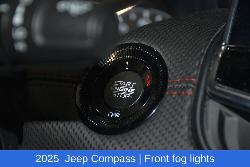 2025 Jeep Compass Trailhawk - Photo 14