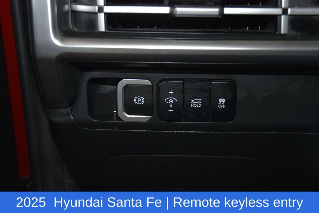 2025 Hyundai Santa Fe SEL - Photo 10