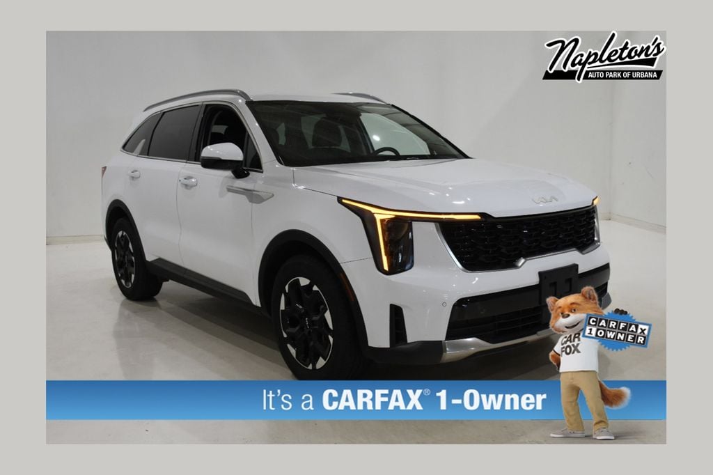 2024 Kia Sorento S AT's photo