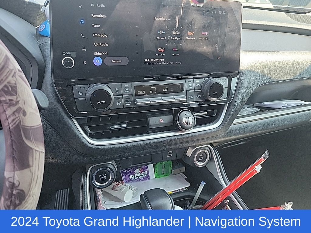 Used 2024 Toyota Grand Highlander XLE with VIN 5TDAAAB59RS033671 for sale in Urbana, IL