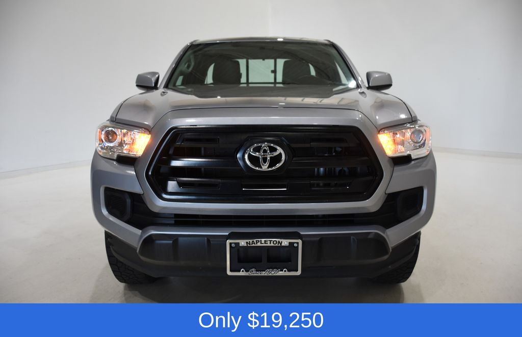 2017 Toyota Tacoma SR photo 2