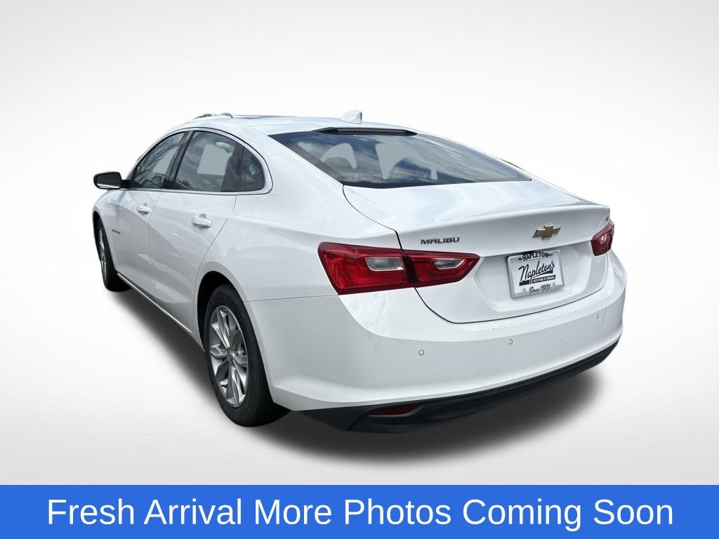 2024 Chevrolet Malibu 1LT photo 3