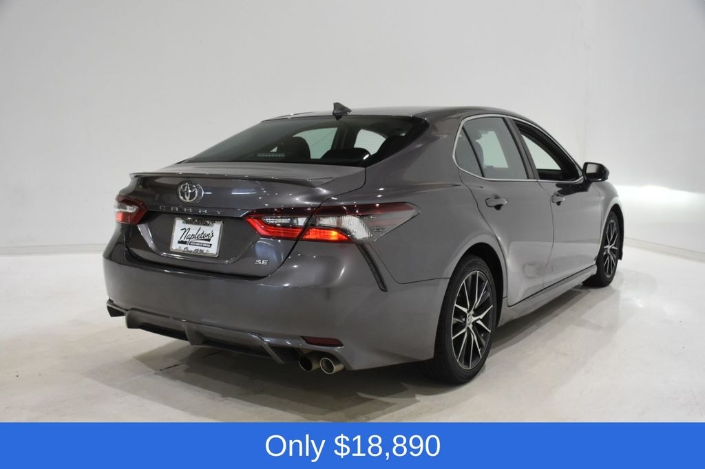 Used 2021 Toyota Camry SE Sedan