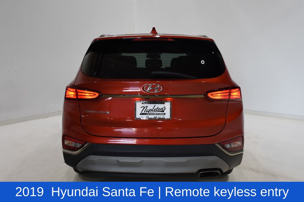 2019 Hyundai Santa Fe SEL - Photo 5