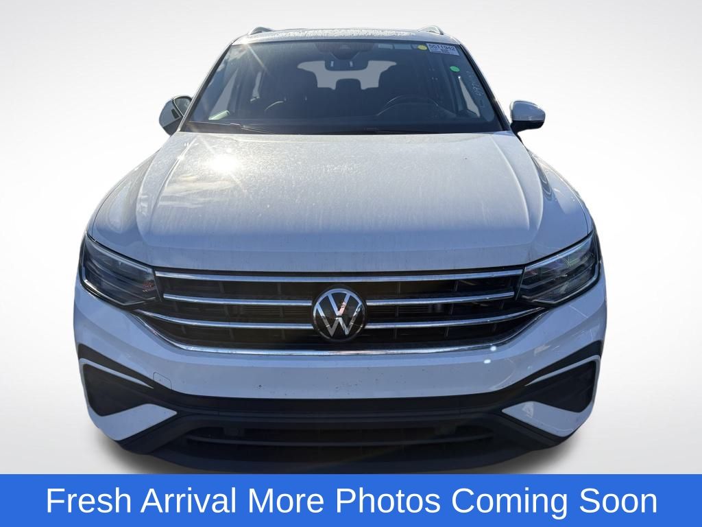 2024 Volkswagen Tiguan SE Wolfsburg Edition photo 2