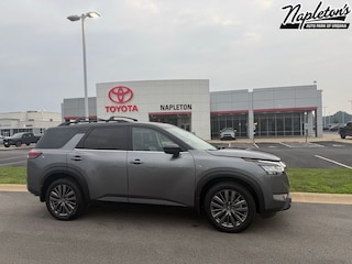 2022 Nissan Pathfinder SL SUV