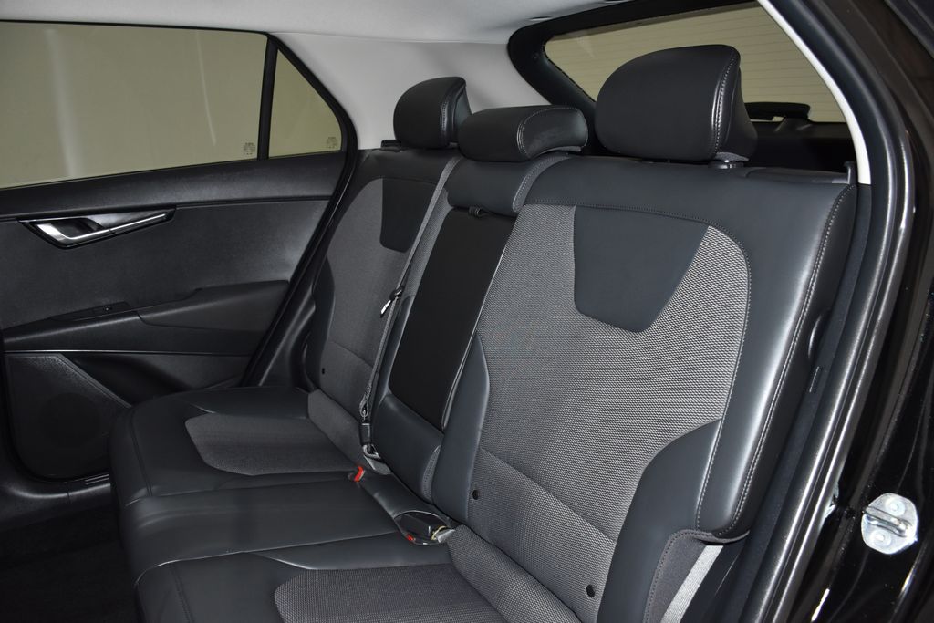 2025 Kia Niro EX - Photo 26