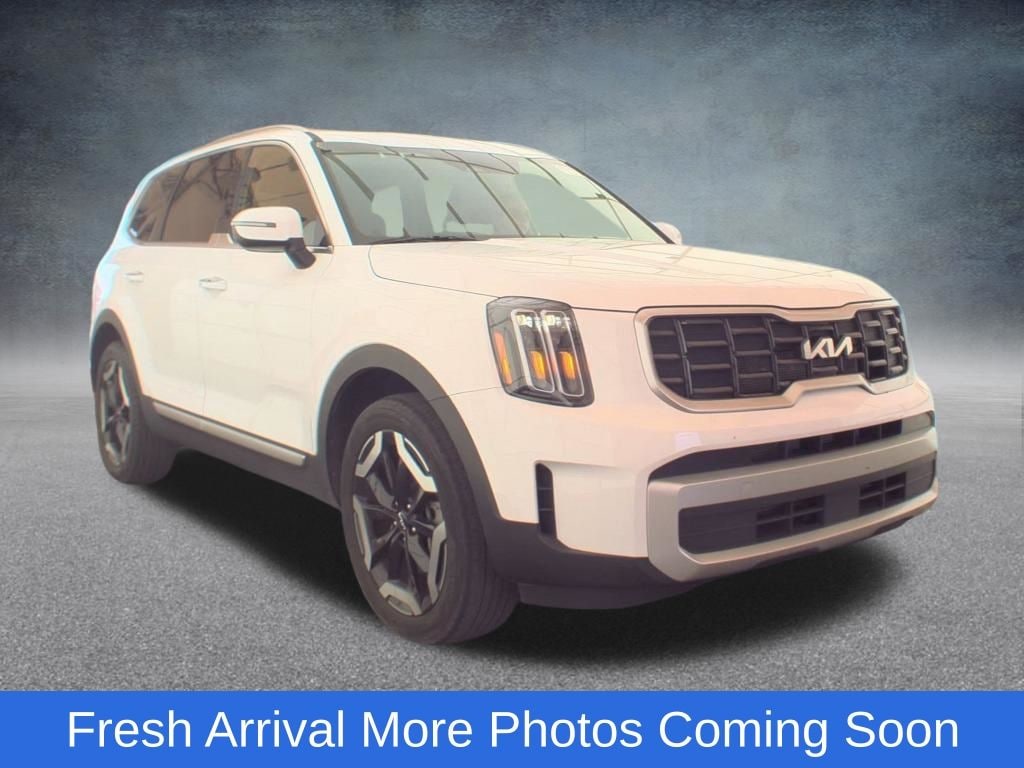 Used 2025 Kia Telluride S SUV