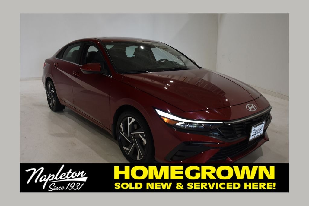 Used 2025 Hyundai Elantra SEL Convenience Sedan