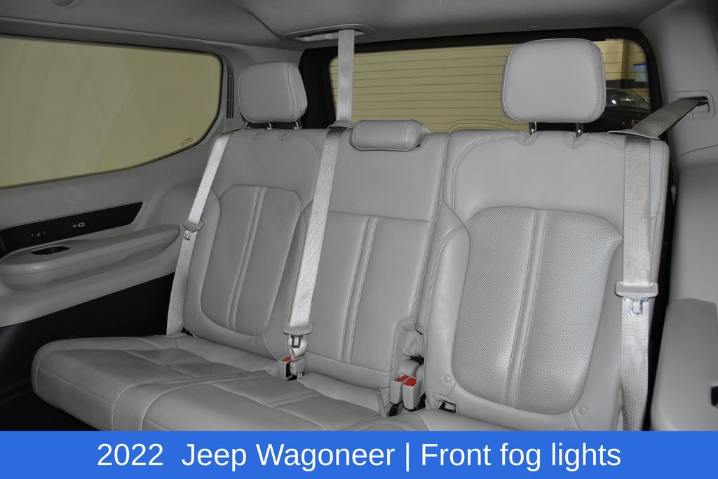 2022 Jeep Wagoneer Series III - Photo 30