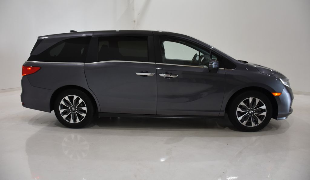 2024 Honda Odyssey EX-L photo 3