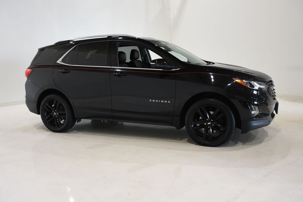 2020 Chevrolet Equinox LT photo 3