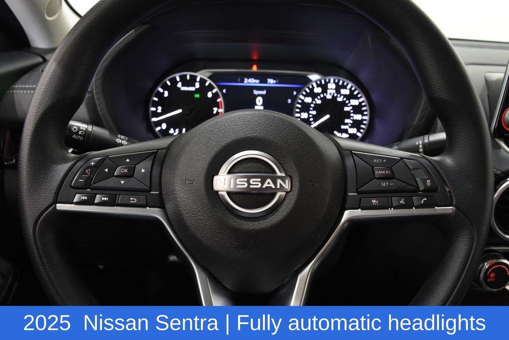 2025 Nissan Sentra SV - Photo 11