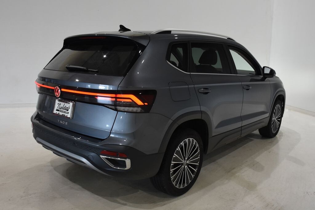 Used 2026 Volkswagen Taos 1.5T SE SUV