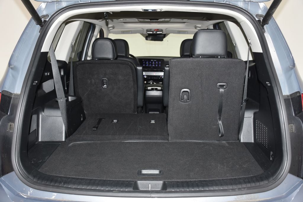 2025 Kia Telluride S - Photo 30