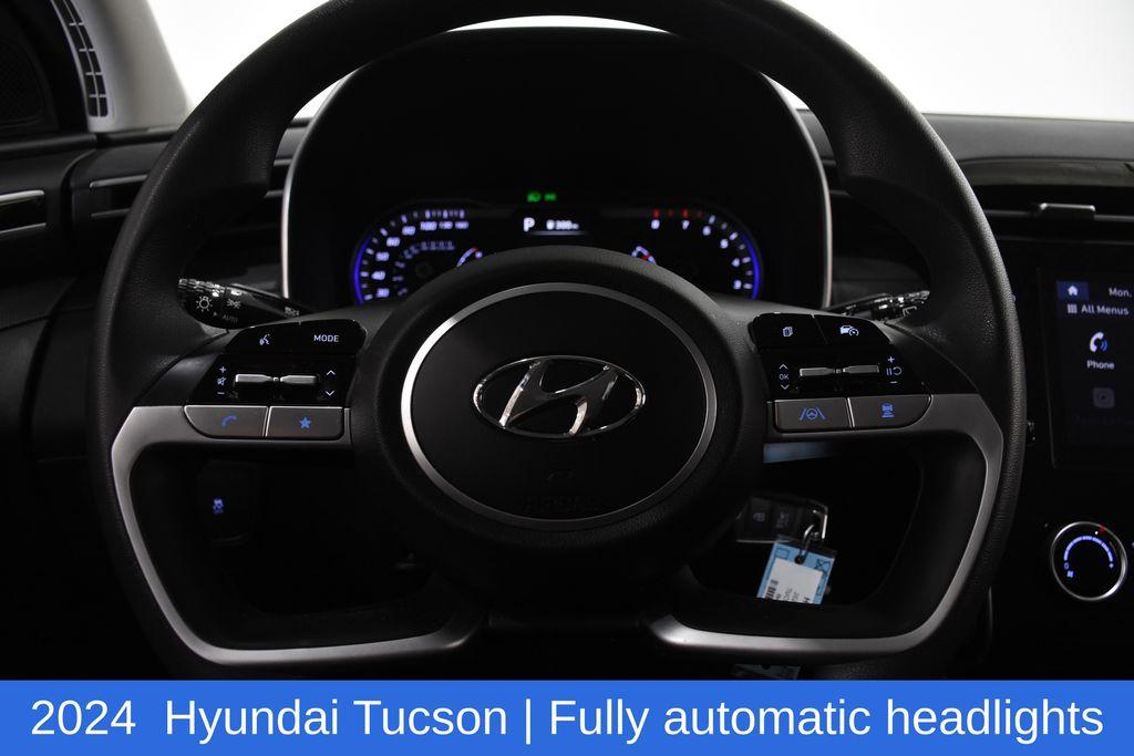 2024 Hyundai Tucson SE - Photo 12