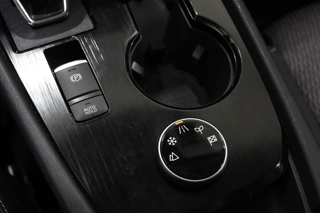 2025 Nissan Rogue SV - Photo 25