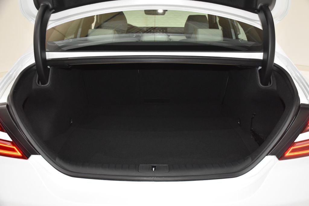 2025 GENESIS G70 Standard - Photo 25