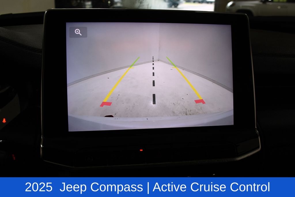 2025 Jeep Compass Trailhawk - Photo 17