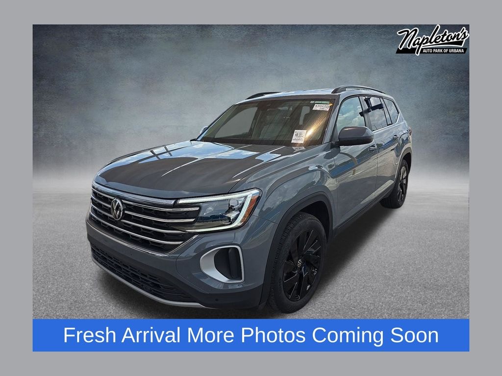 Used 2025 Volkswagen Atlas 2.0T SE w/Technology SUV