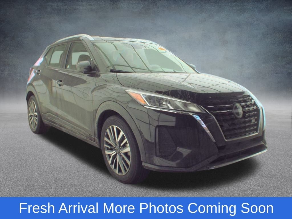 Used 2024 Nissan Kicks SV SUV