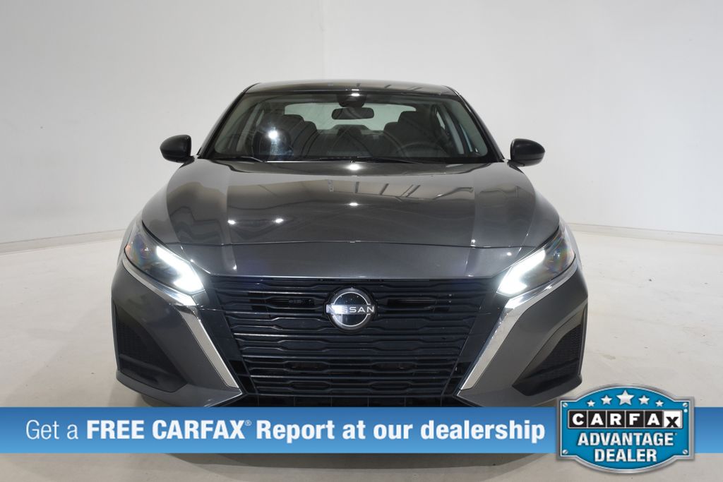 Used 2025 Nissan Altima SV with VIN 1N4BL4DV7SN347947 for sale in Urbana, IL
