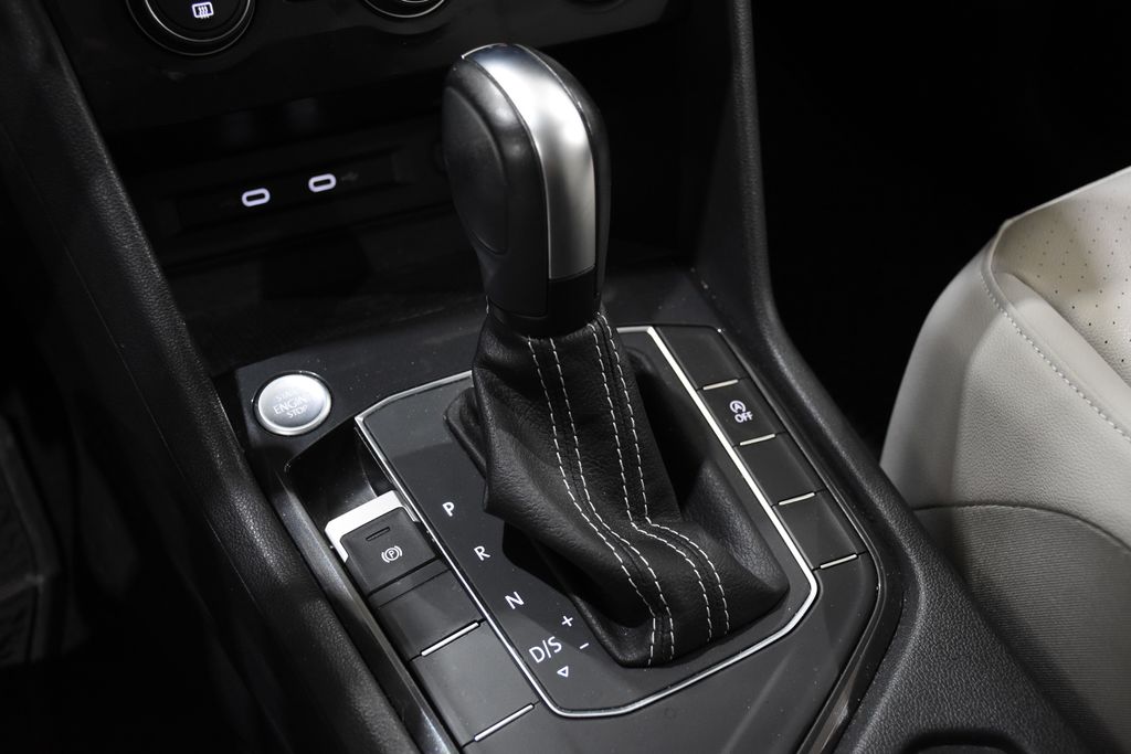 2021 Volkswagen Tiguan SE - Photo 28