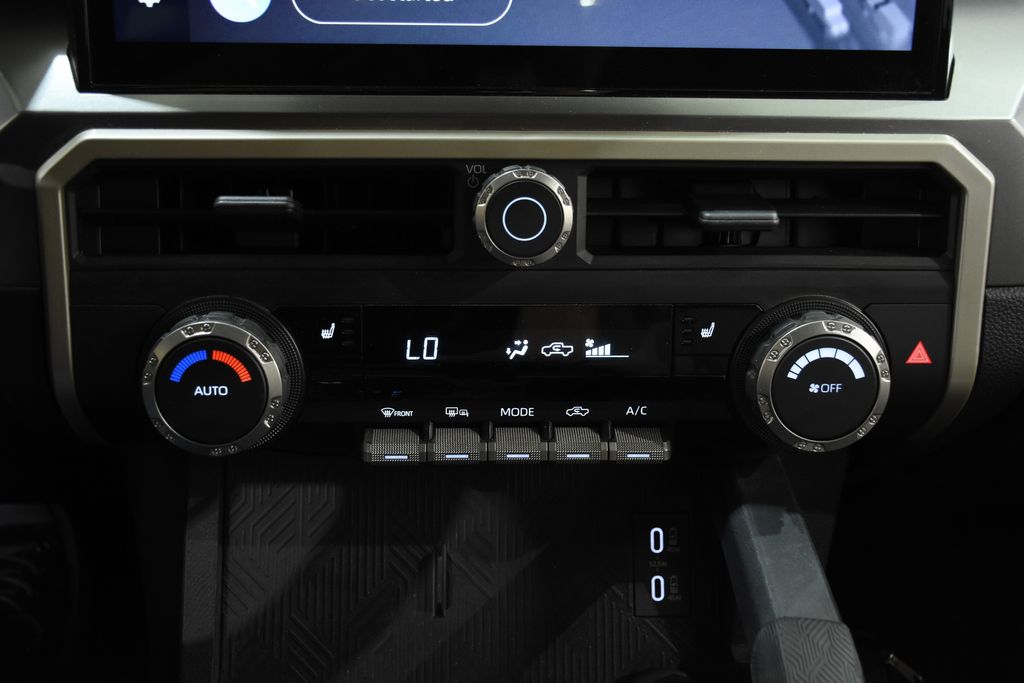 2025 Toyota Tacoma TRD Off Road - Photo 23