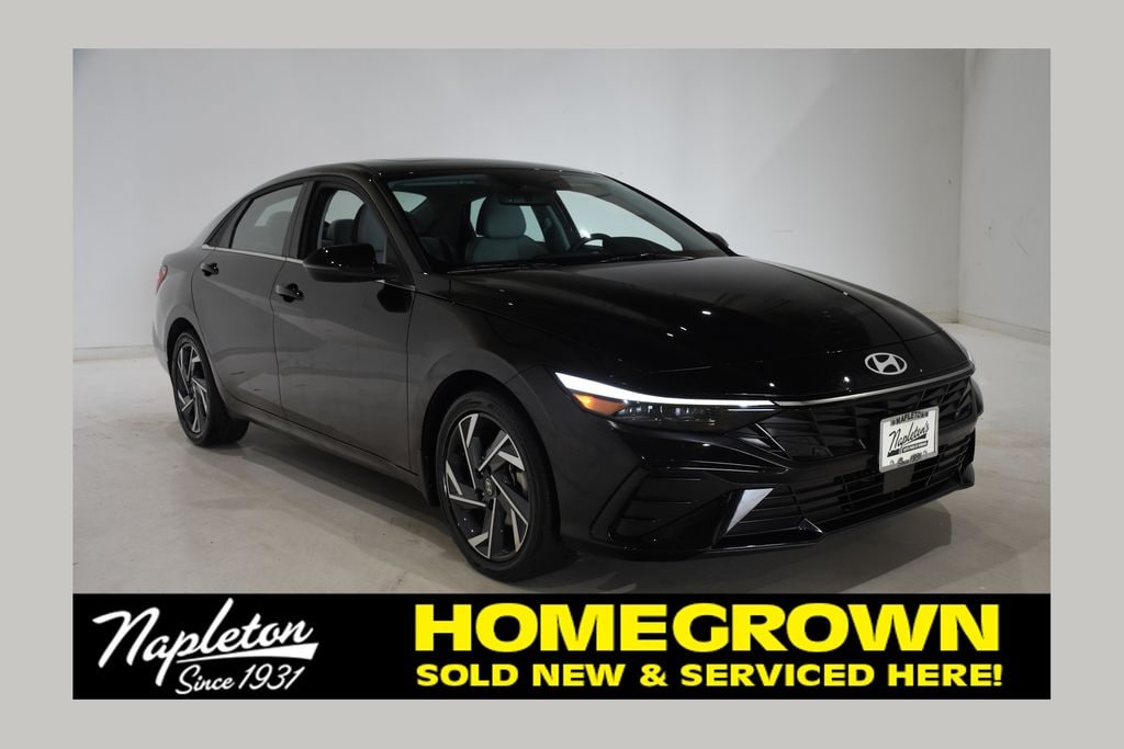 Used 2025 Hyundai Elantra Hybrid Limited Sedan