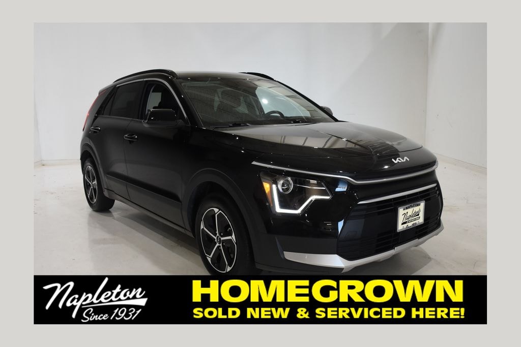 Used 2025 Kia Niro EX SUV