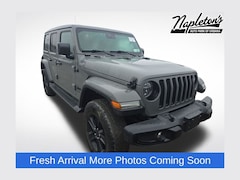 2021 Jeep Wrangler Unlimited Sahara Altitude SUV