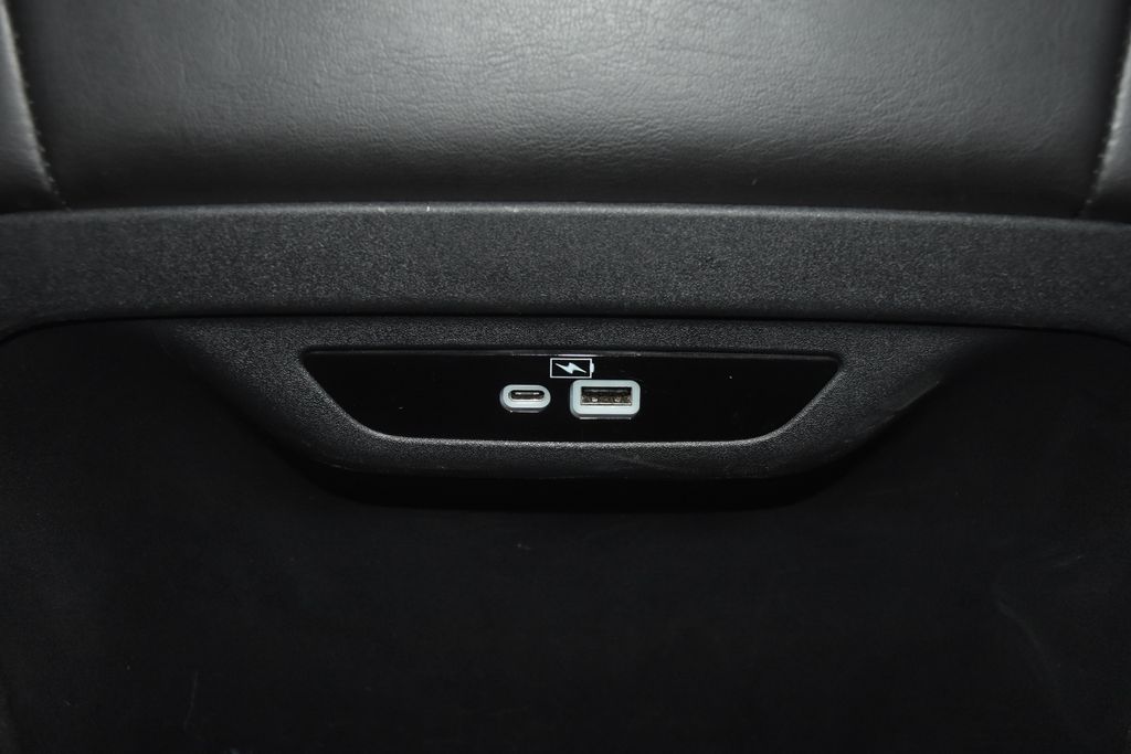 2023 Chrysler Pacifica Touring L - Photo 29