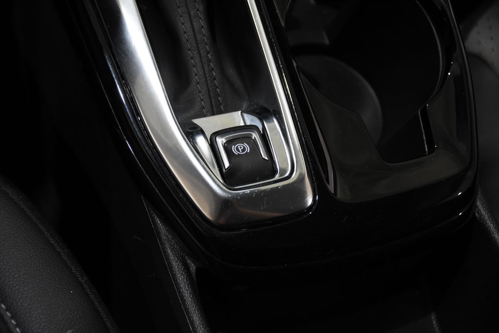 2025 Chevrolet Trax LT - Photo 23