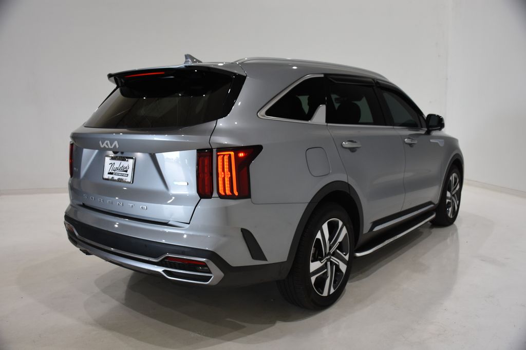 2022 Kia Sorento Plug-In Hybrid SX Prestige photo 2