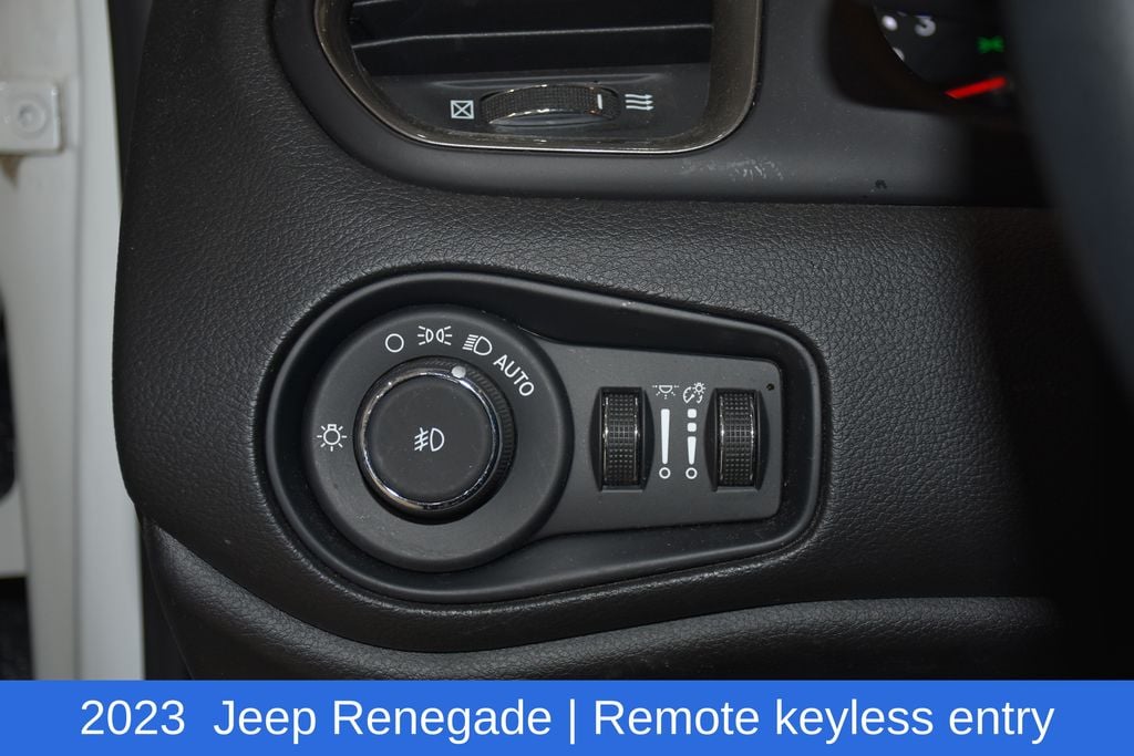 2023 Jeep Renegade Limited - Photo 10