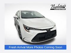 2020 Toyota Corolla LE Sedan