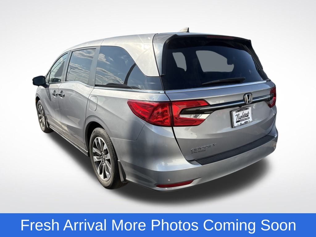 2023 Honda Odyssey EX-L photo 3