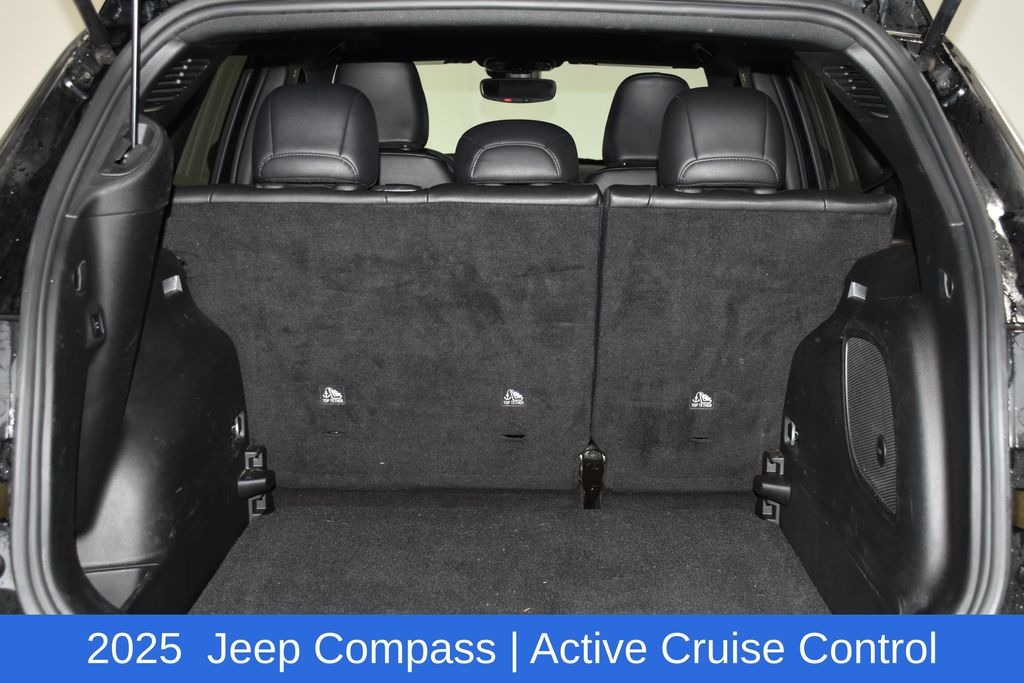 2025 Jeep Compass Latitude - Photo 28